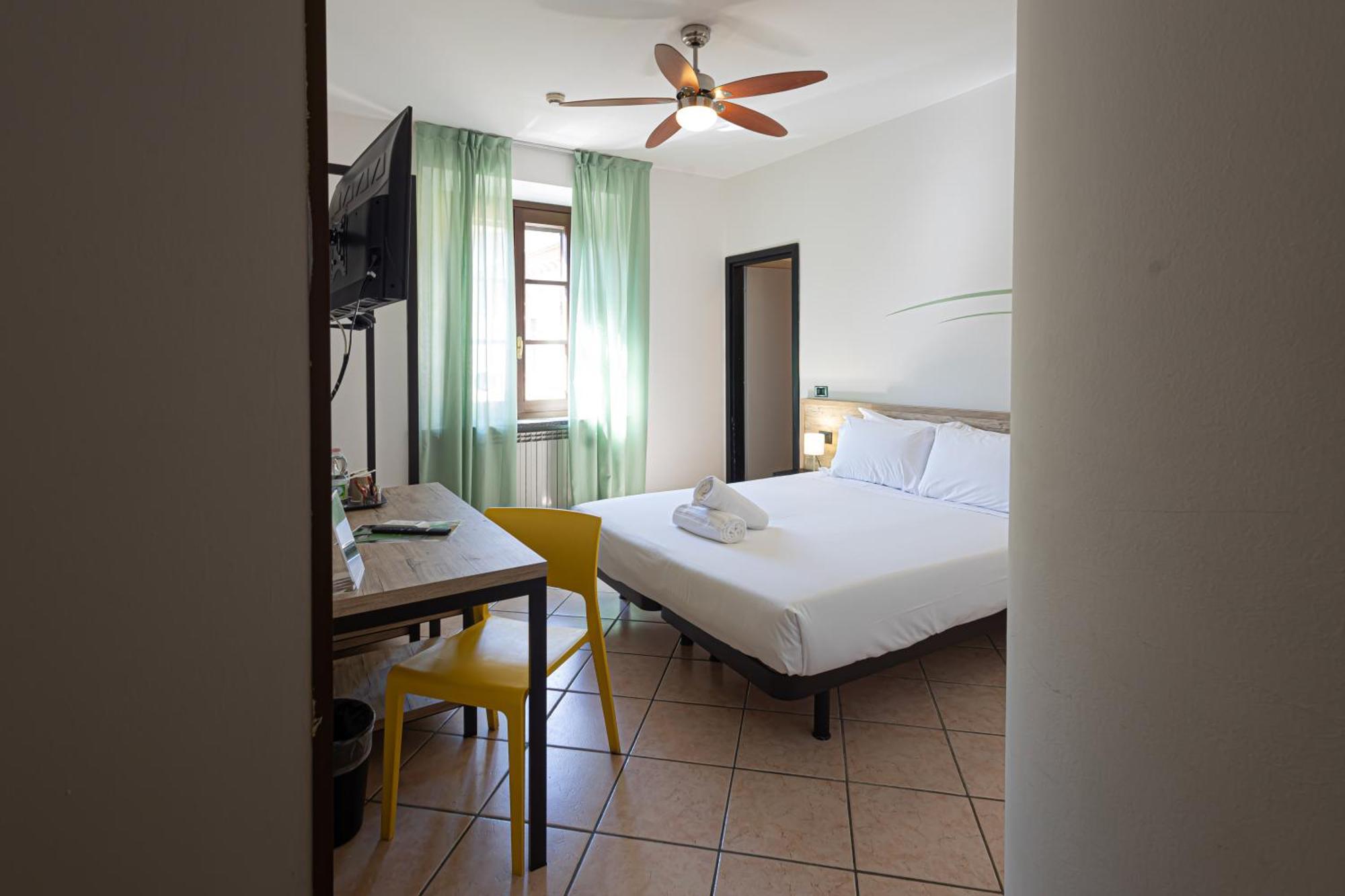 Hotel Tornielli 9 3*